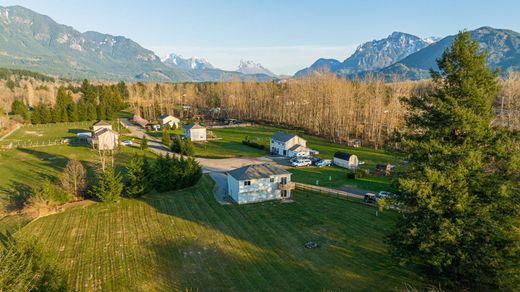 Detached House in Gold Bar, Snohomish County