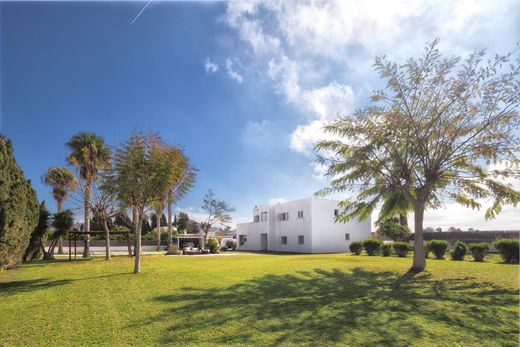 Einfamilienhaus in Santa Eulària des Riu, Balearen Inseln