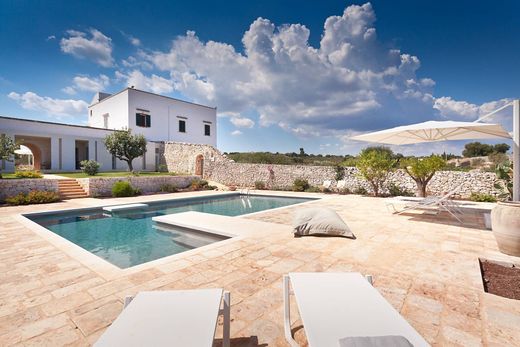 Villa in Ostuni, Provincia di Brindisi