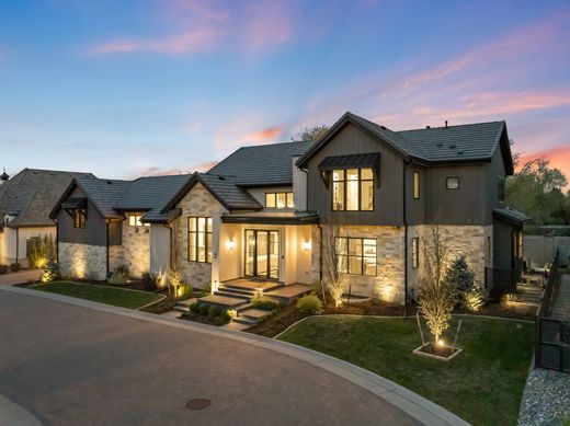 Detached House for sale in Denver