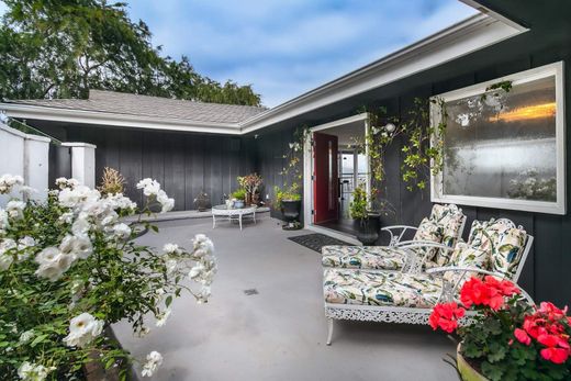 Detached House in Studio City, Los Angeles County