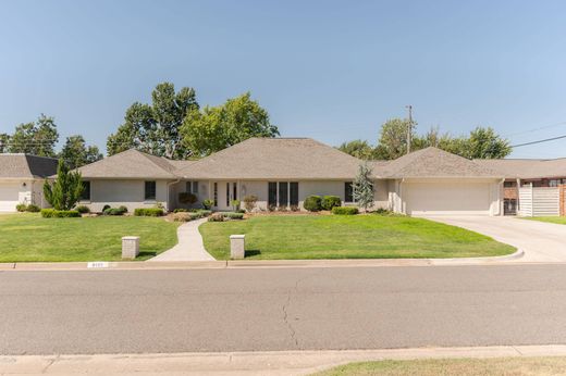 Vrijstaand huis in Oklahoma City, Oklahoma County