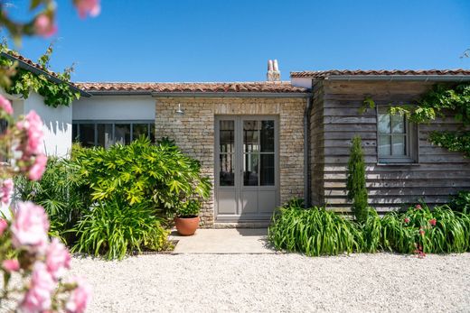 Detached House in Loix, Charente-Maritime