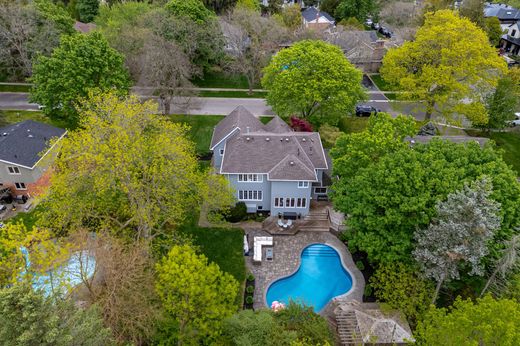 Detached House in Oakville, Ontario