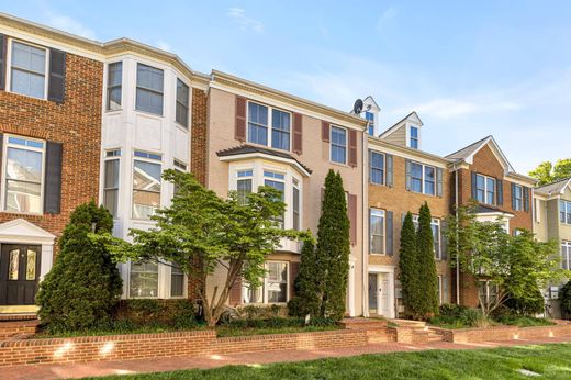 Luxury home in Silver Spring, Montgomery County