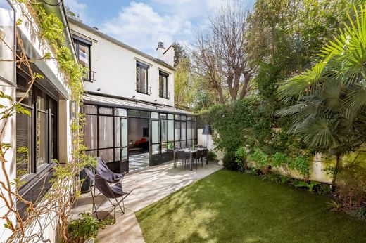 Şehir evi  Neuilly-sur-Seine, Hauts-de-Seine