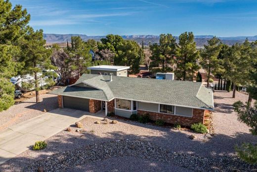 Luxury home in Clarkdale, Yavapai County