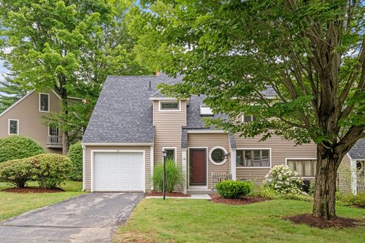 Detached House in Laconia, Belknap County