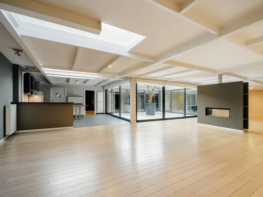 Piso / Apartamento en Etterbeek, Bruselas