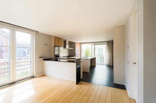 Apartment in Woluwe-Saint-Pierre - Sint-Pieters-Woluwe, Brussels Capital Region