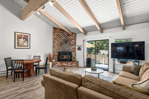 Apartment in Incline Village, Washoe County