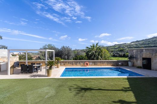 Luksusowy dom w Imġarr, L-Imġarr