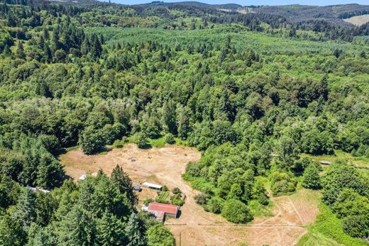 Участок, Clatskanie, Columbia County