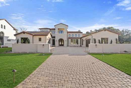 Luxury home in Horseshoe Bay, Llano County