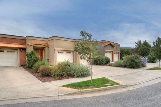 تاون هاوس ﻓﻲ Durango, La Plata County