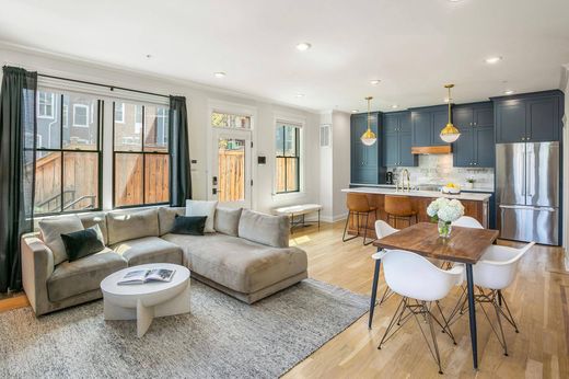 Daire Washington, Washington County