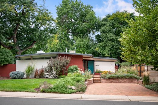 Detached House in Denver, Denver County