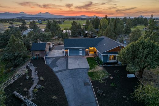 Luxury home in Bend, Deschutes County