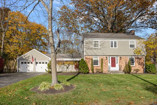 Luxury home in Barrington, Bristol County