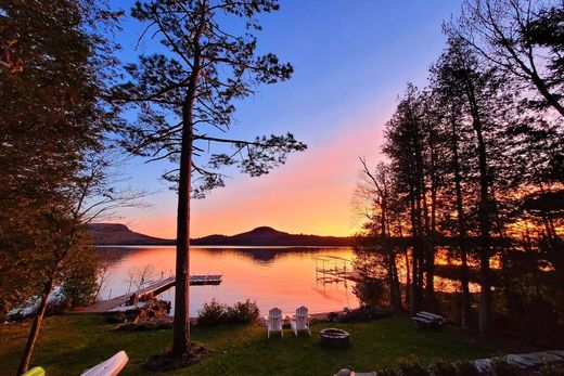 Casa Unifamiliare a Saint-Denis-de-Brompton, Estrie