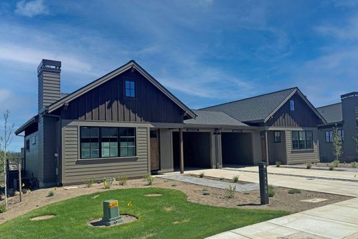 Townhouse in Bend, Deschutes County