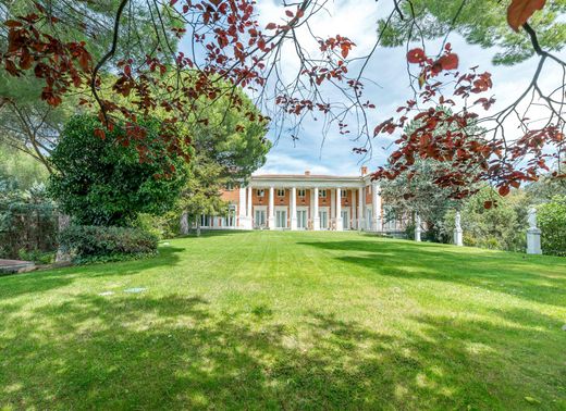 Vrijstaand huis in Pozuelo de Alarcón, Provincia de Madrid