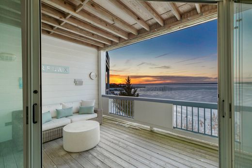 Apartment in Westhampton Beach, Suffolk County