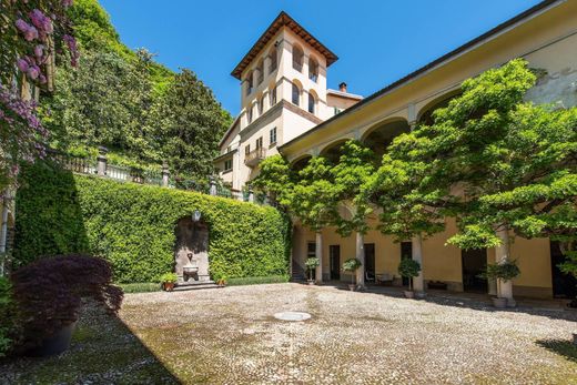 Dom jednorodzinny w Castello Cabiaglio, Provincia di Varese