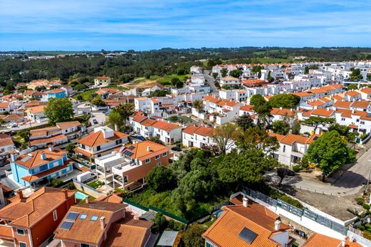 Land in Sintra, Lisbon
