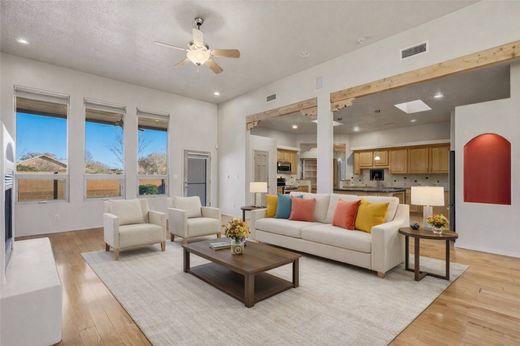 Detached House in Albuquerque, Bernalillo County