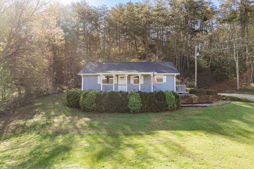 Detached House in Mineral Bluff, Fannin County