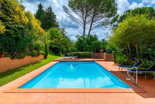 Villa in Palaia, Pisa