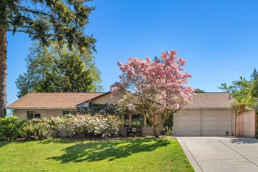 Detached House in Bellevue, King County