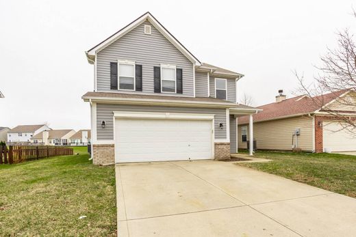 Detached House in Whitestown, Boone County