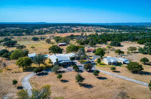 独立式房屋  Center Point, Kerr County