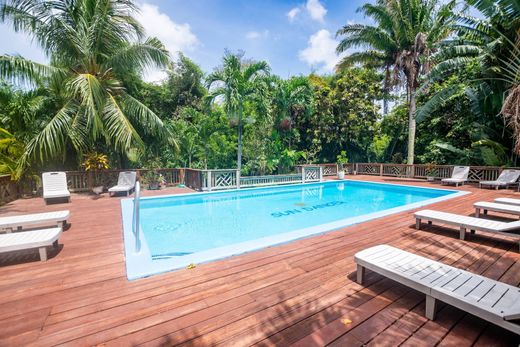 Vrijstaand huis in Roatán