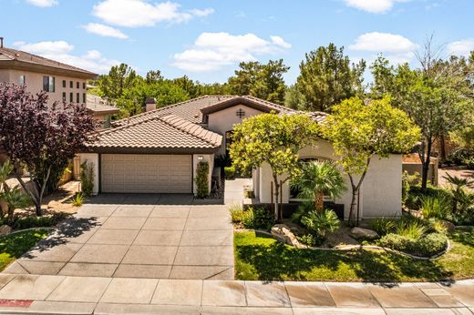 Detached House in Henderson, Clark County