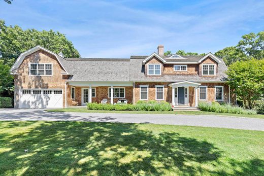 Detached House in Southampton, Suffolk County