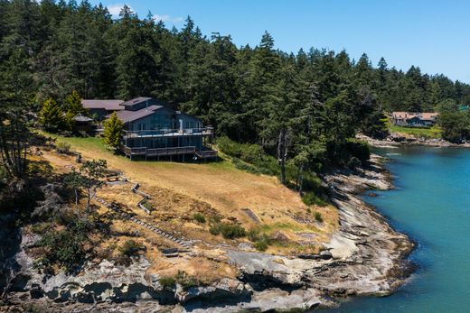 단독 저택 / Galiano Island, British Columbia