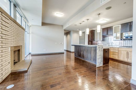 Apartment for rent per month in Dallas