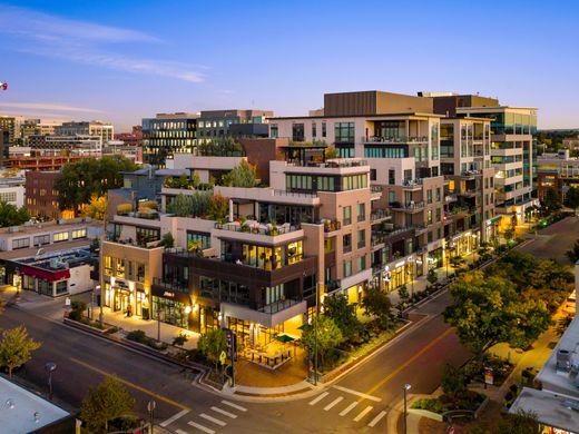 Apartment / Etagenwohnung in Denver, Denver County