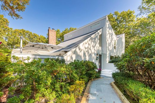 Detached House in East Hampton, Suffolk County
