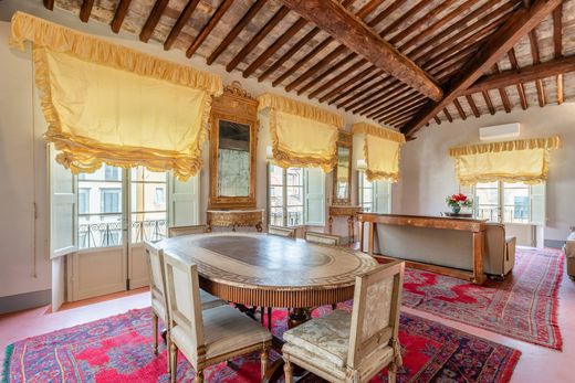 Apartamento - Lucca, Provincia di Lucca