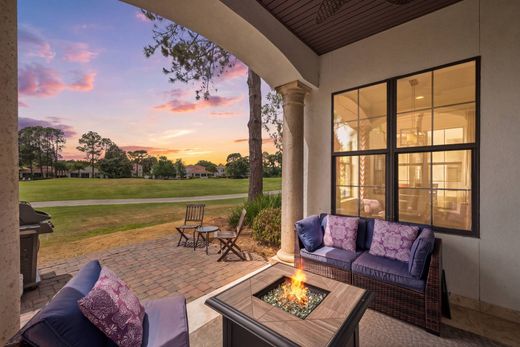 Detached House in Miramar Beach, Walton County