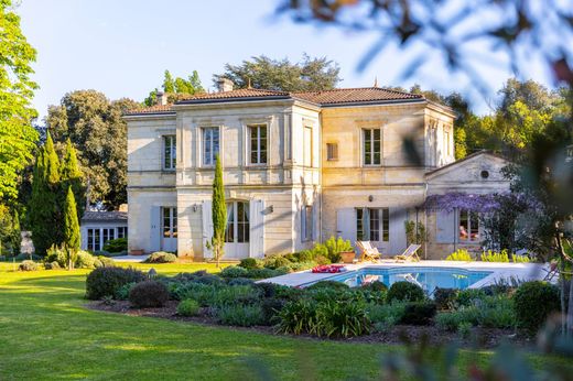 Detached House in Bordeaux, Gironde