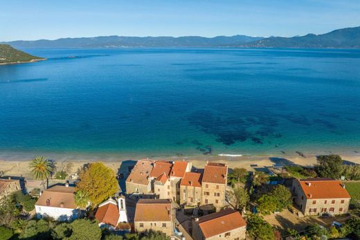 Vrijstaand huis in Belvédère-Campomoro, South Corsica