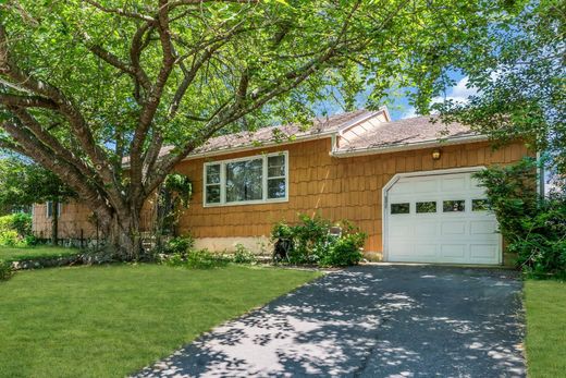 Detached House in Ocean, Monmouth County