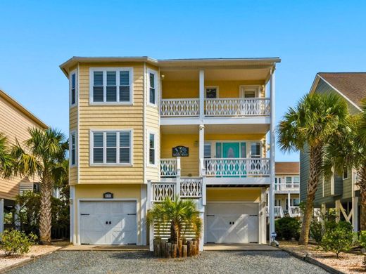 Luxury home in Ocean Isle Beach, Brunswick County