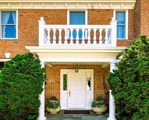 Detached House in Southampton, Suffolk County