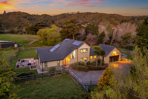 Luxury home in Upper Hutt, Upper Hutt City